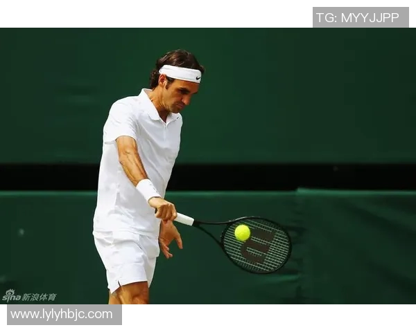 小德夺冠致敬足球明星展现体育精神与跨界友谊