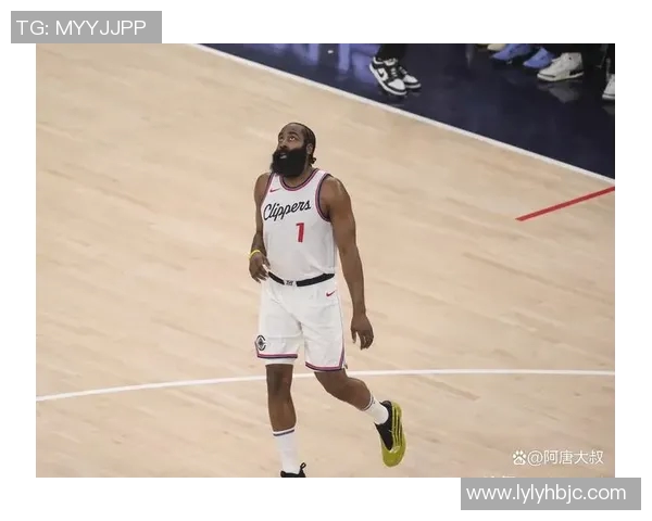 季前赛精彩回顾黄蜂与快船对决全场录像精彩瞬间分析 季前赛精彩回顾黄蜂与快船对决全场录像精彩瞬间分析